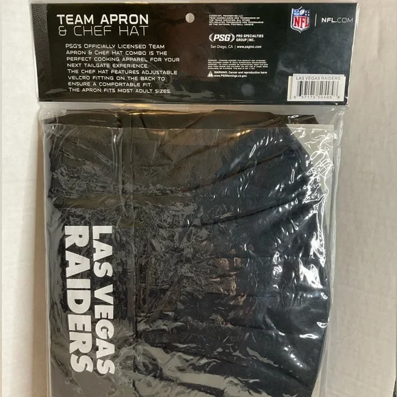 NFL Las Vegas Raiders Apron and Chef Hat Set-Adults - Picture 3 of 5